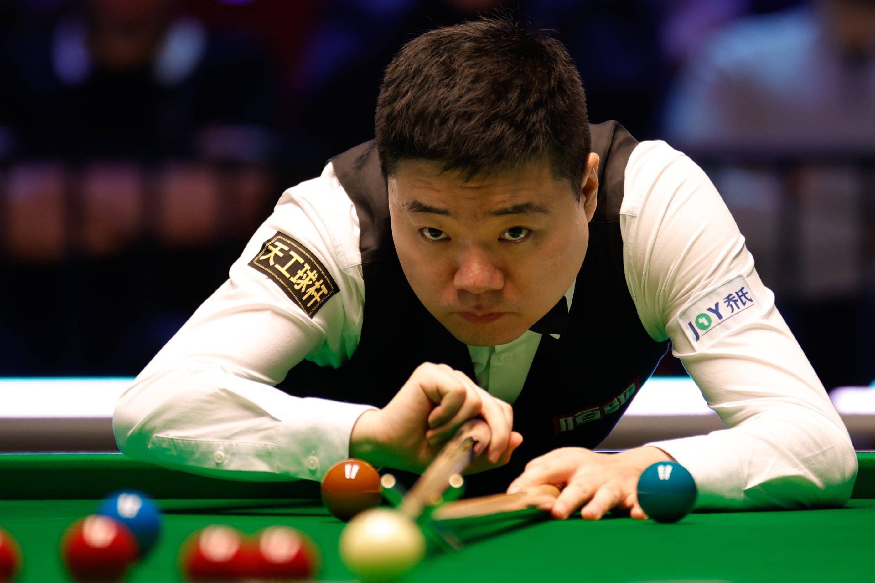 决定留队 决定留队