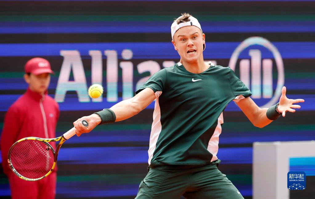 采访中表示 采访中表示