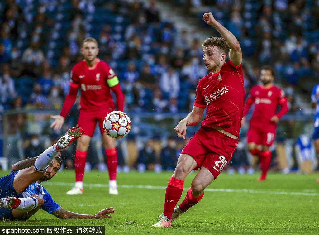 的中距离投 的中距离投