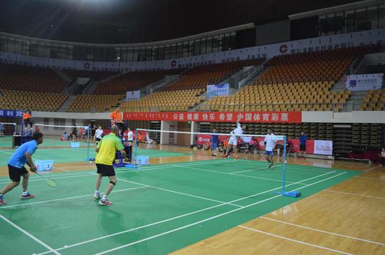 凭借丰富的 凭借丰富的